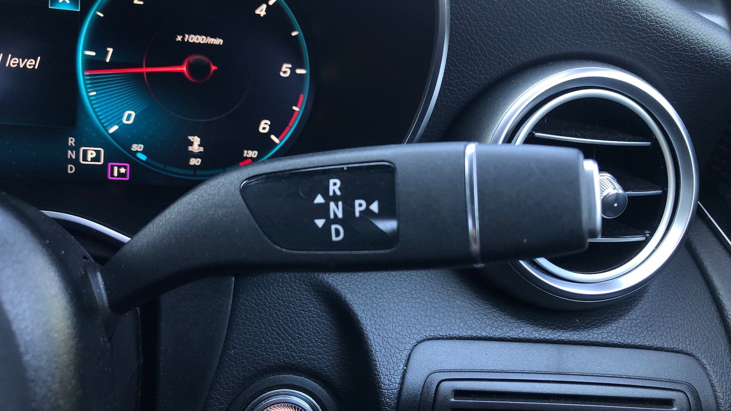 Used Mercedes-Benz GLC 2019 for sale - 76413753: Photo 33