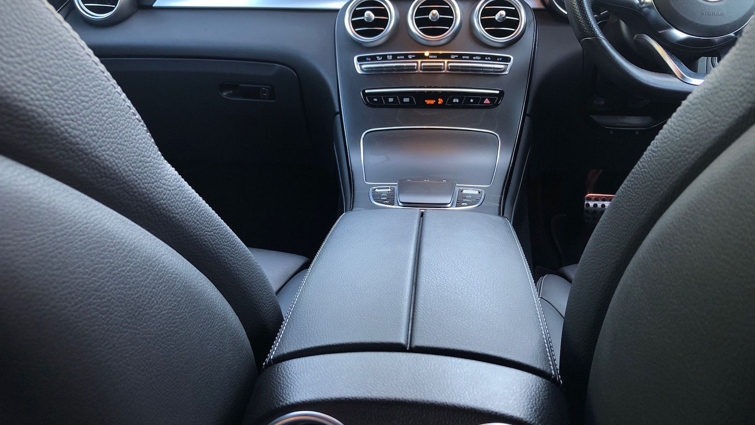 Used Mercedes-Benz GLC 2019 for sale - 76413753: Photo 38