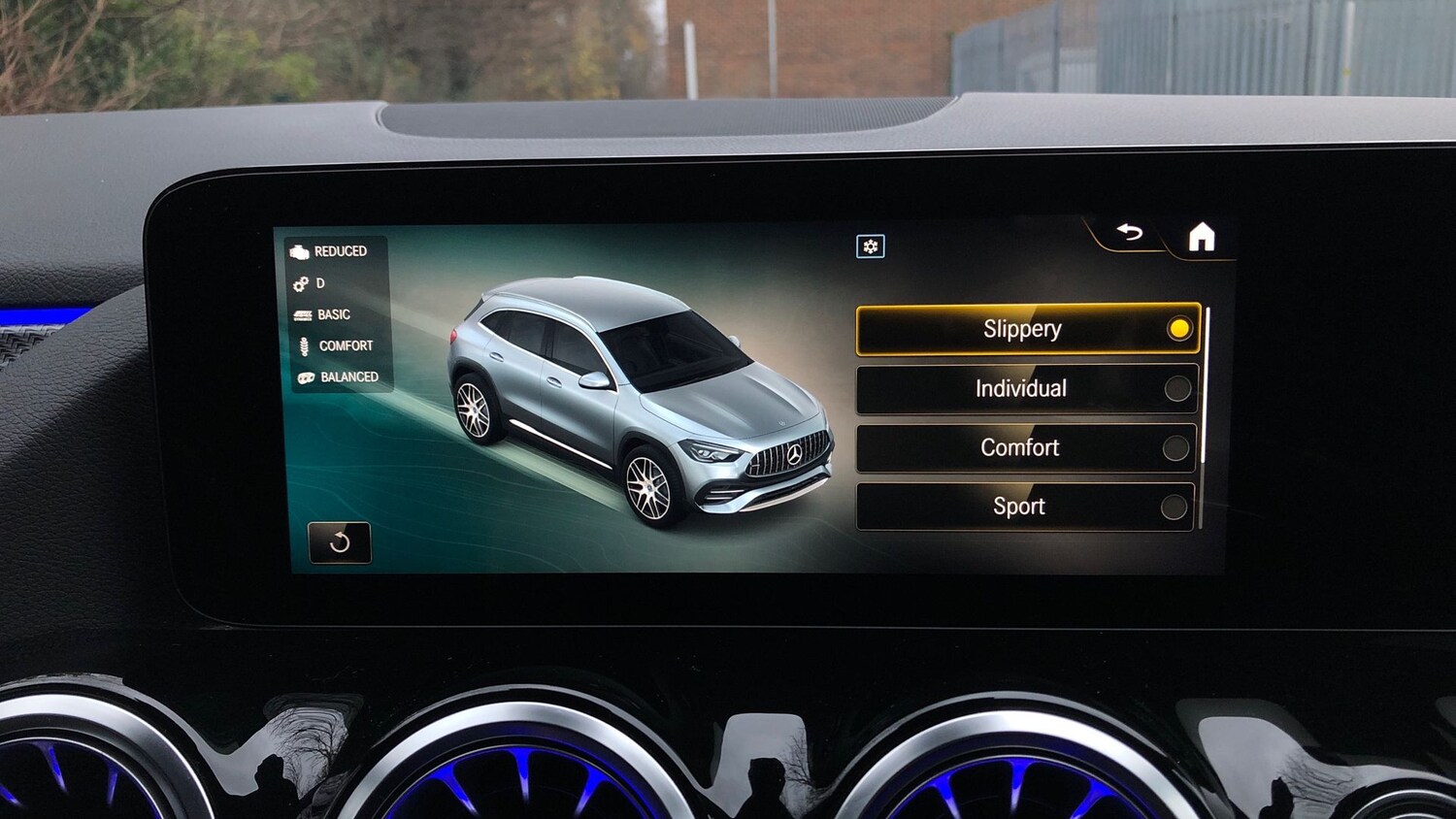 Used Mercedes-Benz GLA 2021 for sale - 76924778: Photo 25