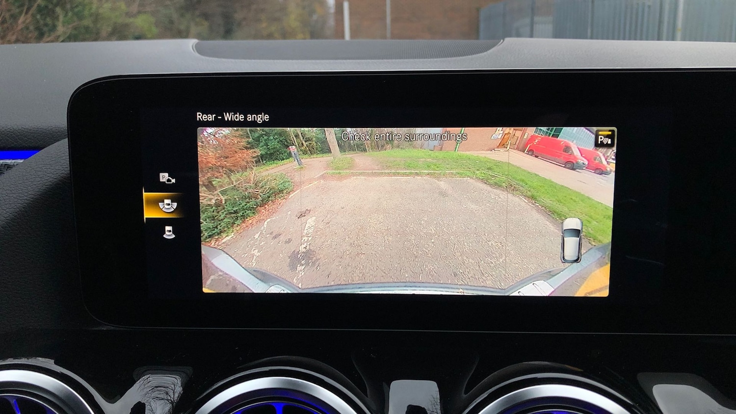 Used Mercedes-Benz GLA 2021 for sale - 76924778: Photo 32