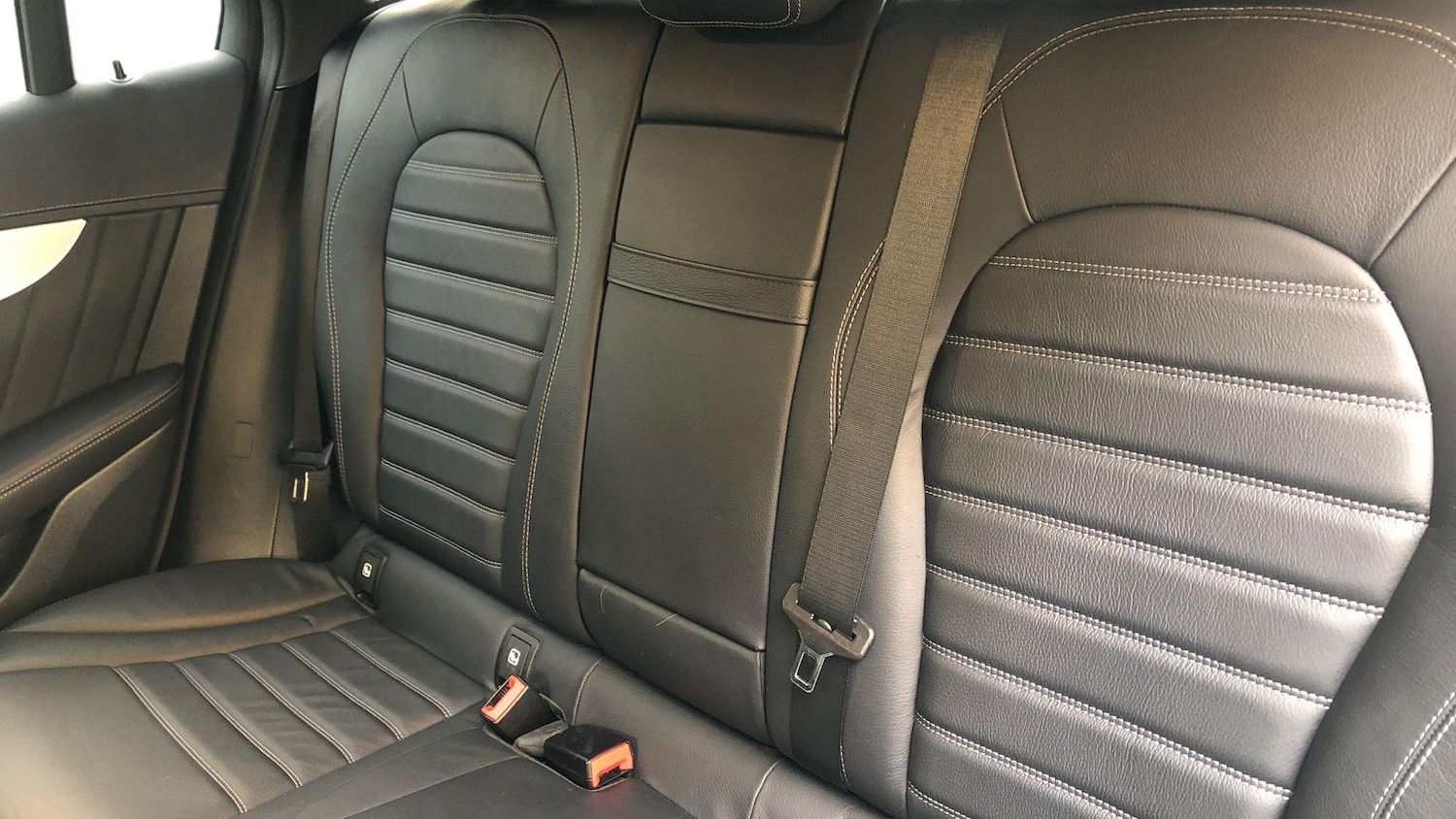 Used Mercedes-Benz GLC 2023 for sale - 76413567: Photo 12