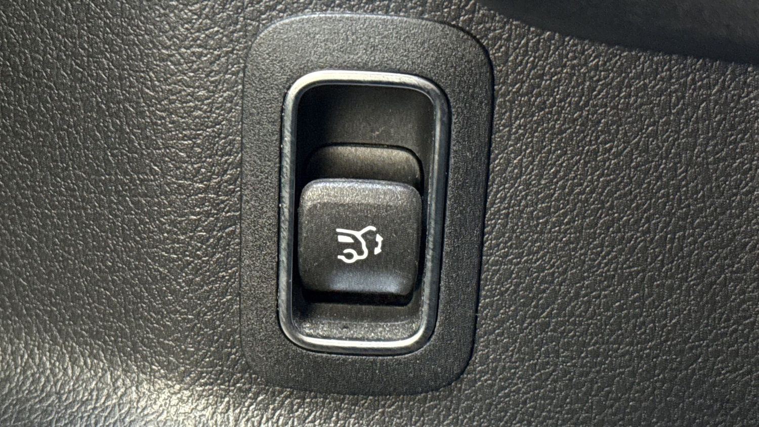 Used Mercedes-Benz GLA 2023 for sale - 77750433: Photo 27