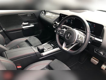 Used Mercedes-Benz GLA 2021 for sale - 76413755: Photo