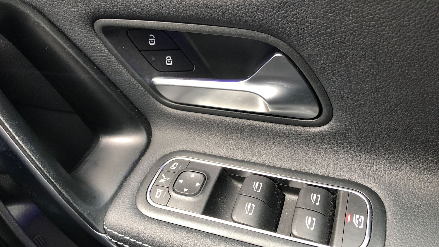 Used Mercedes-Benz CLA 2023 for sale - 77654333: Photo 32