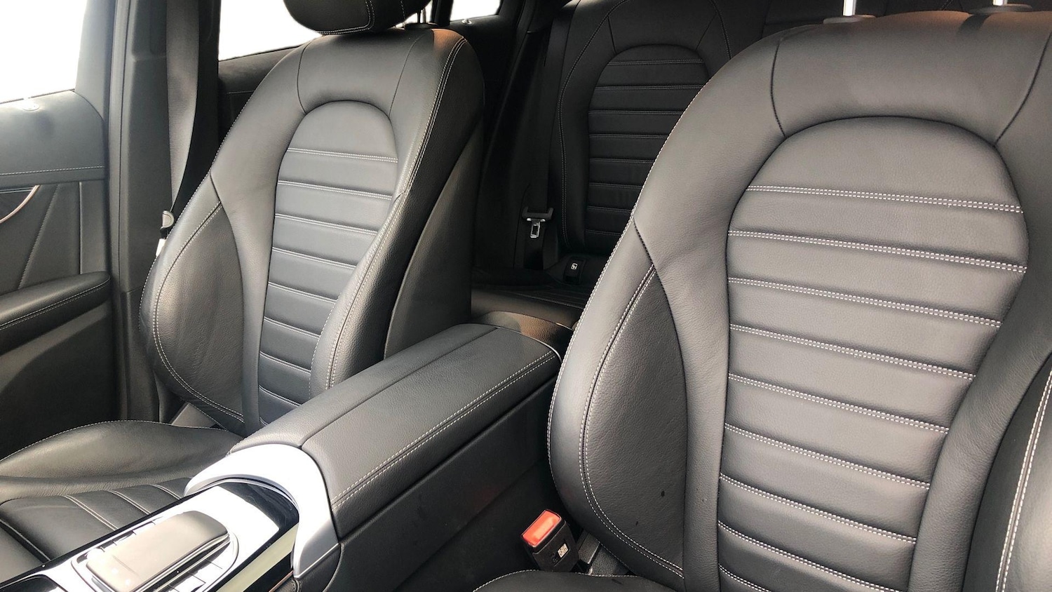 Used Mercedes-Benz EQC 2023 for sale - 76555290: Photo 11