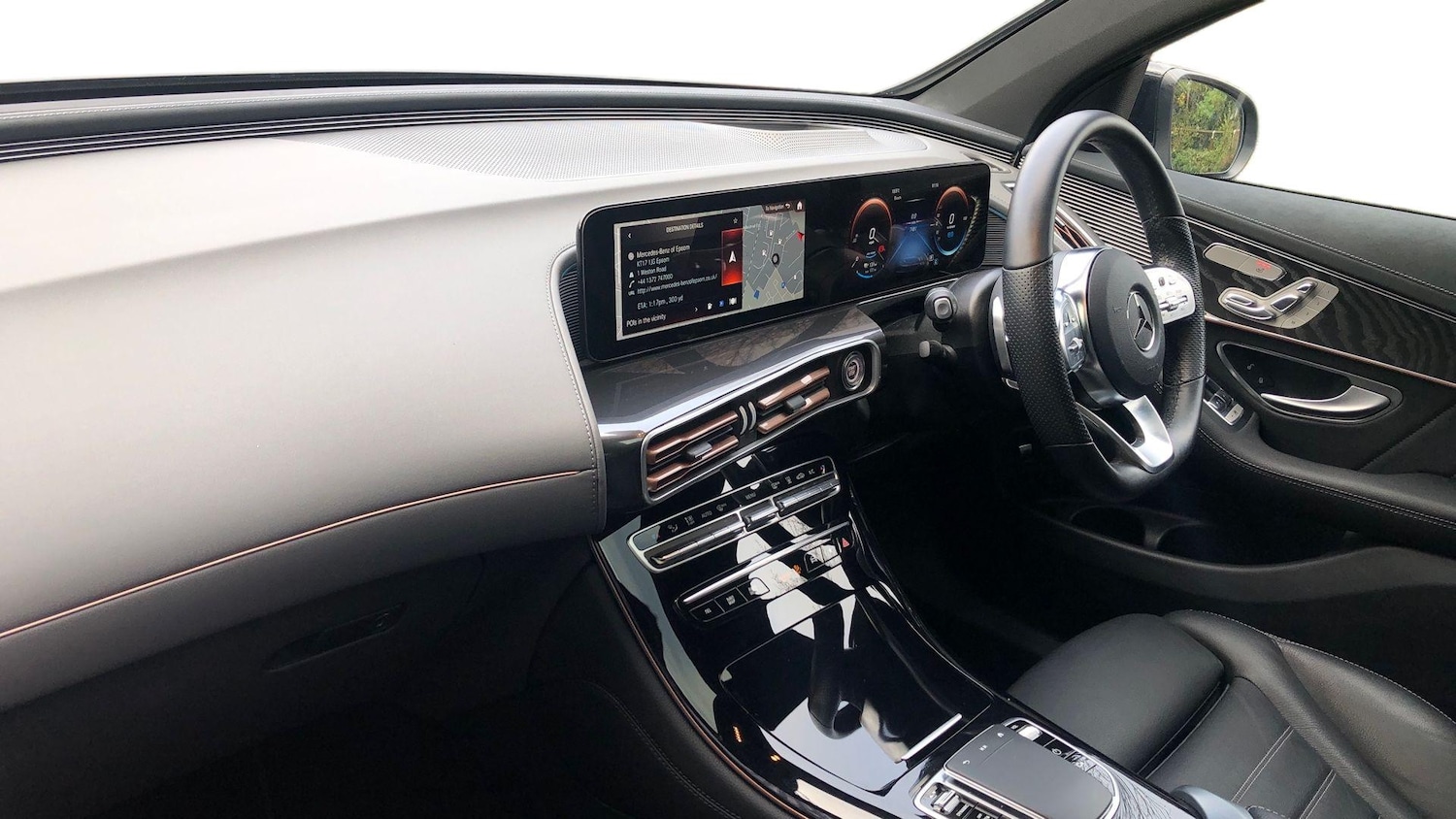 Used Mercedes-Benz EQC 2023 for sale - 76555290: Photo 8