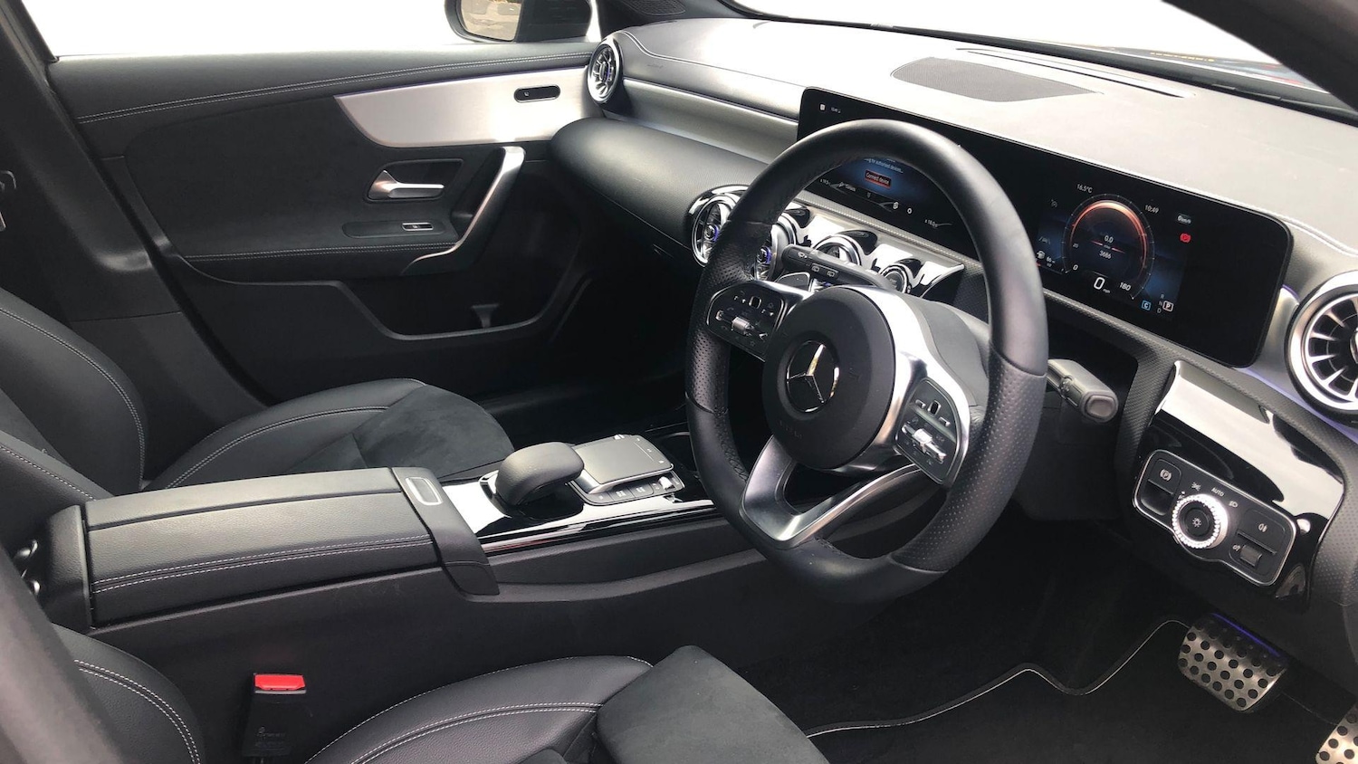 Used Mercedes-Benz A-Class 2022 for sale - 76413812: Photo 3