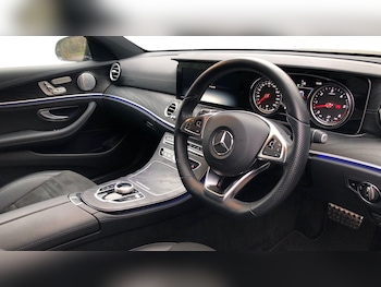 Used Mercedes-Benz E Class 2018 for sale - 76726146: Photo