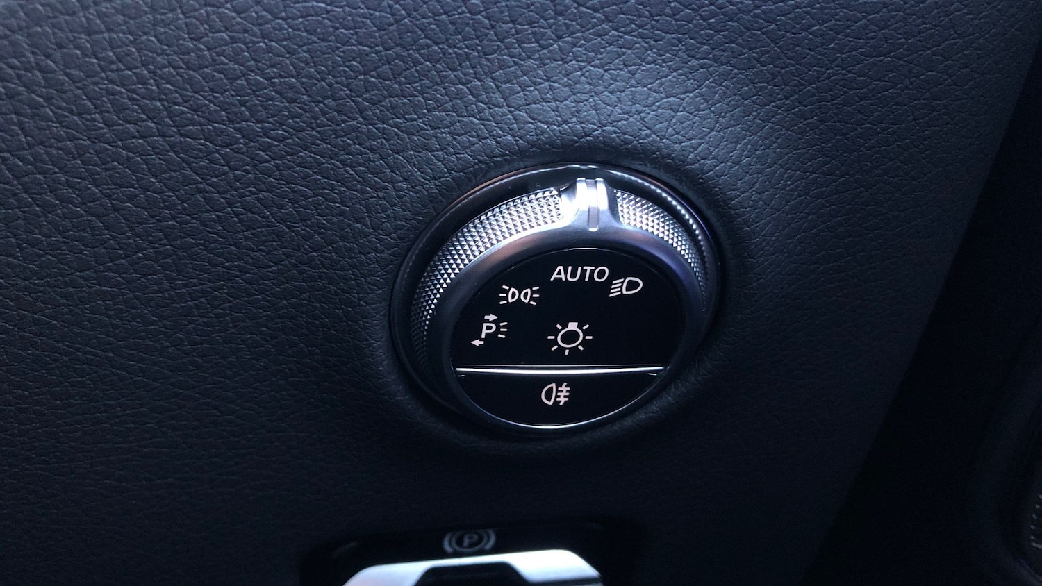 Used Mercedes-Benz GLC 2023 for sale - 76782833: Photo 22