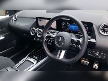 Used Mercedes-Benz B Class 2024 for sale - 76413758: Photo