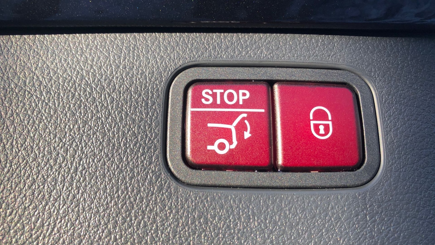 Used Mercedes-Benz C Class 2022 for sale - 77039204: Photo 38