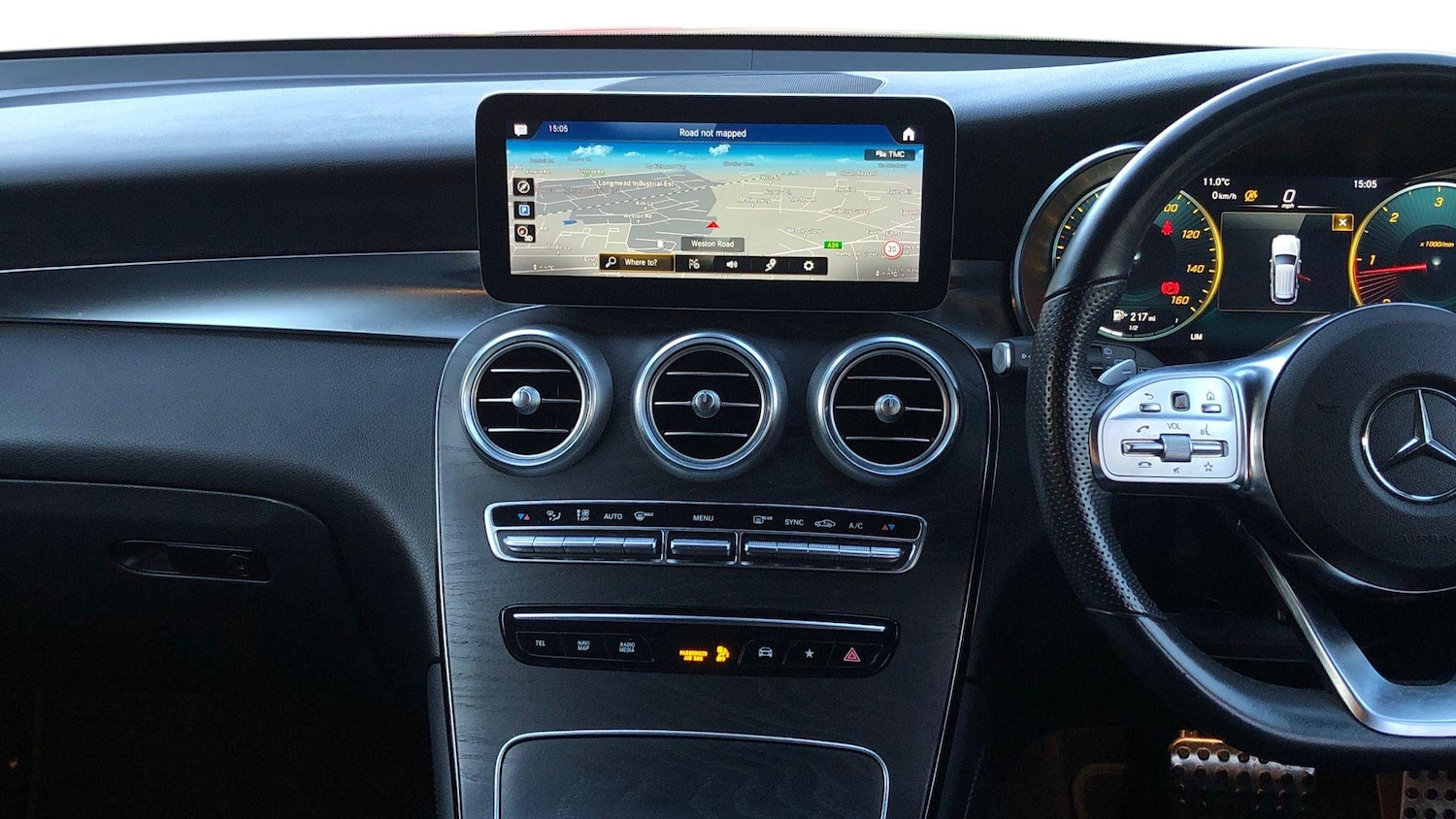 Used Mercedes-Benz GLC 2020 for sale - 76951500: Photo 10