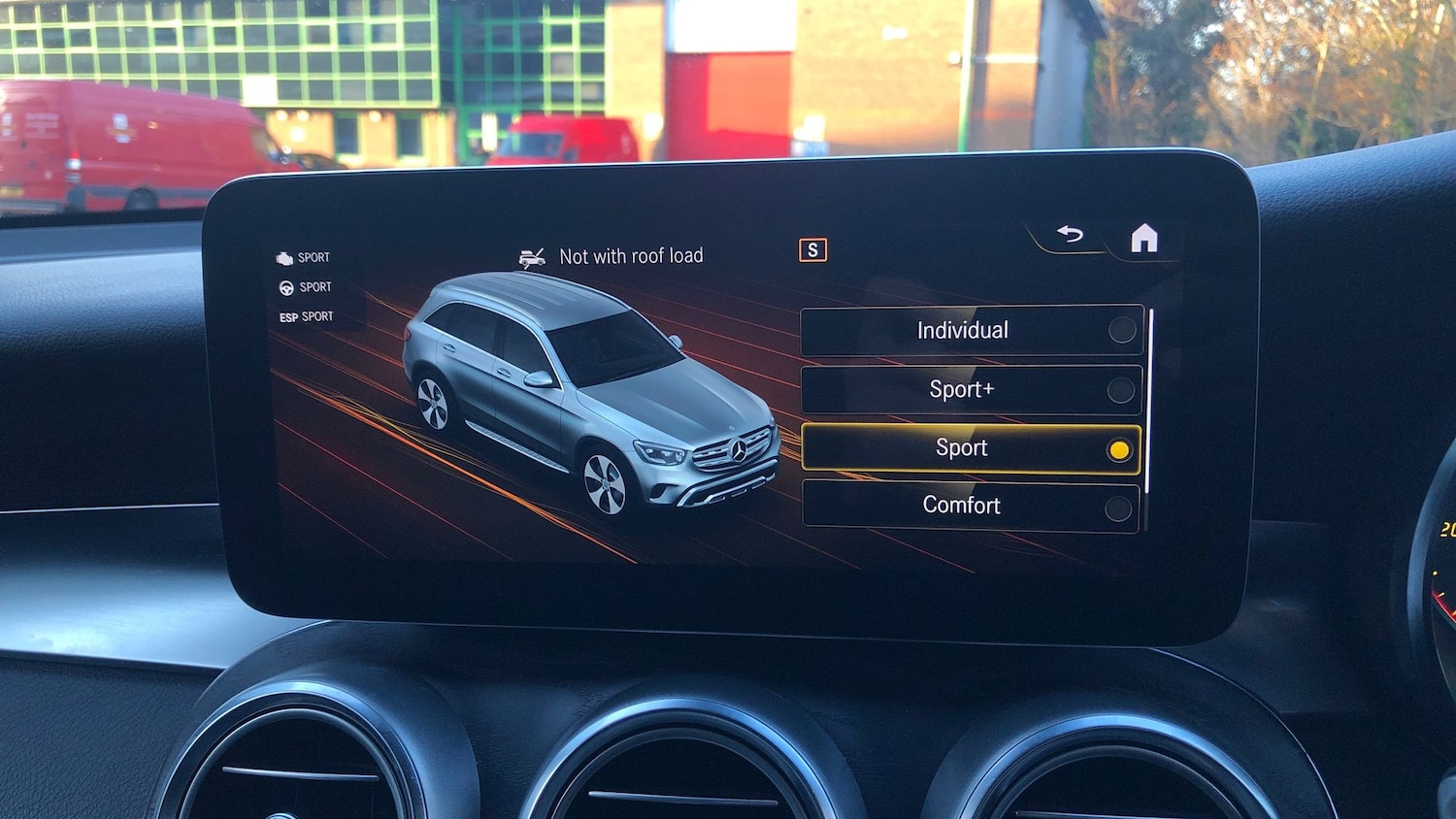 Used Mercedes-Benz GLC 2020 for sale - 76951500: Photo 26