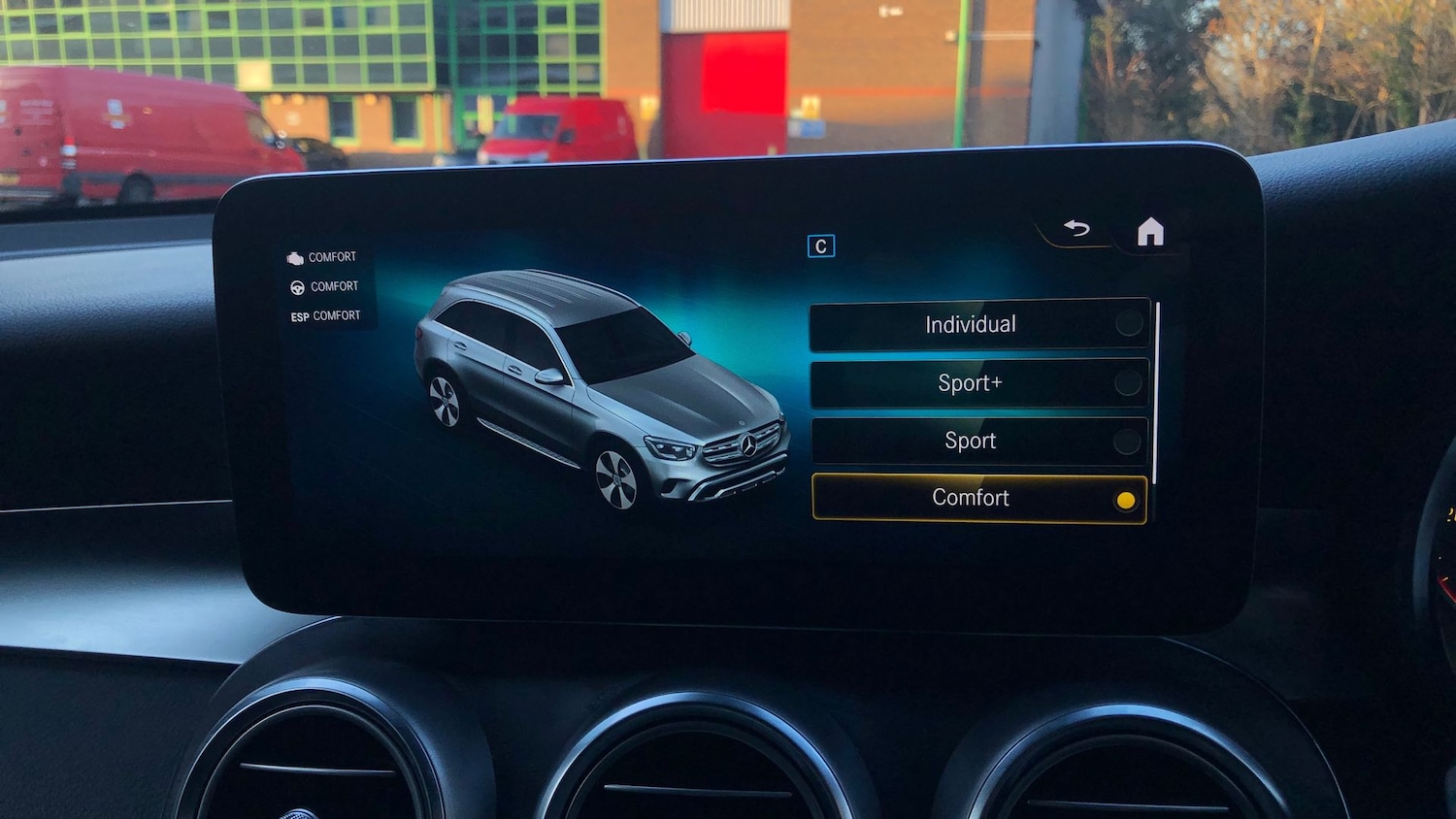 Used Mercedes-Benz GLC 2020 for sale - 76951500: Photo 27