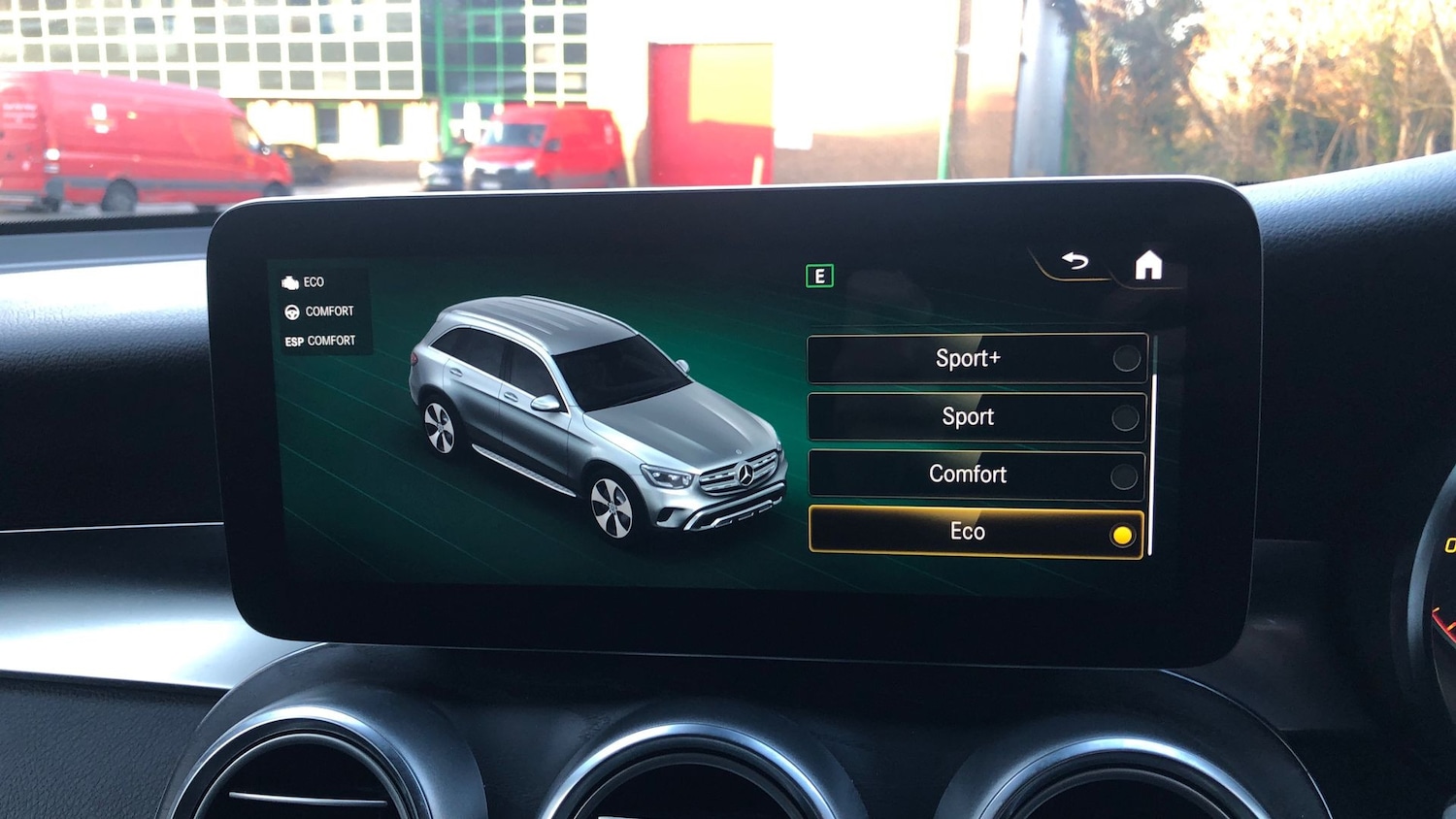 Used Mercedes-Benz GLC 2020 for sale - 76951500: Photo 28