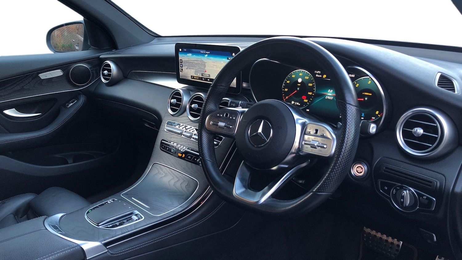 Used Mercedes-Benz GLC 2020 for sale - 76951500: Photo 3