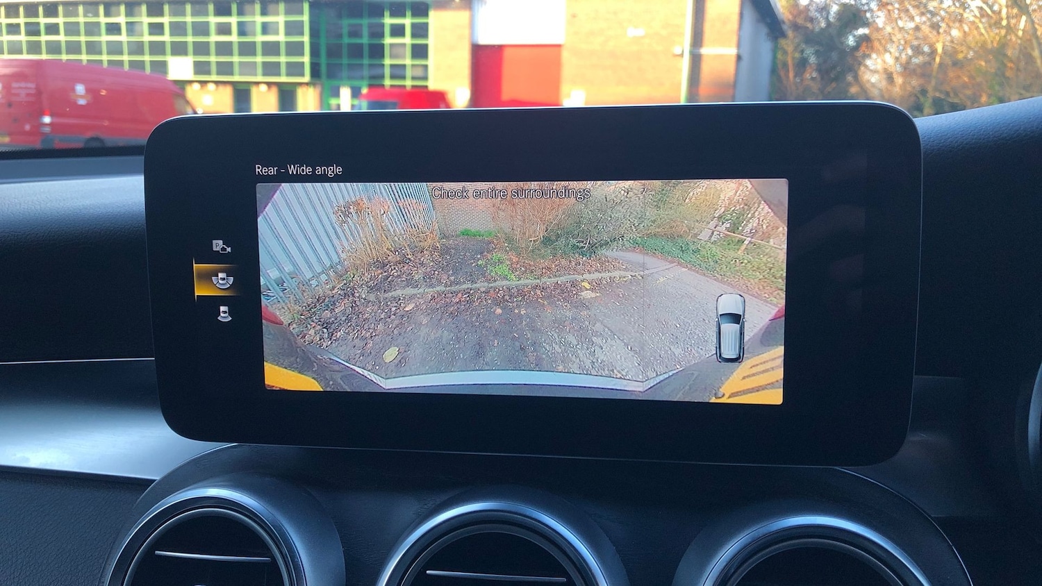 Used Mercedes-Benz GLC 2020 for sale - 76951500: Photo 30