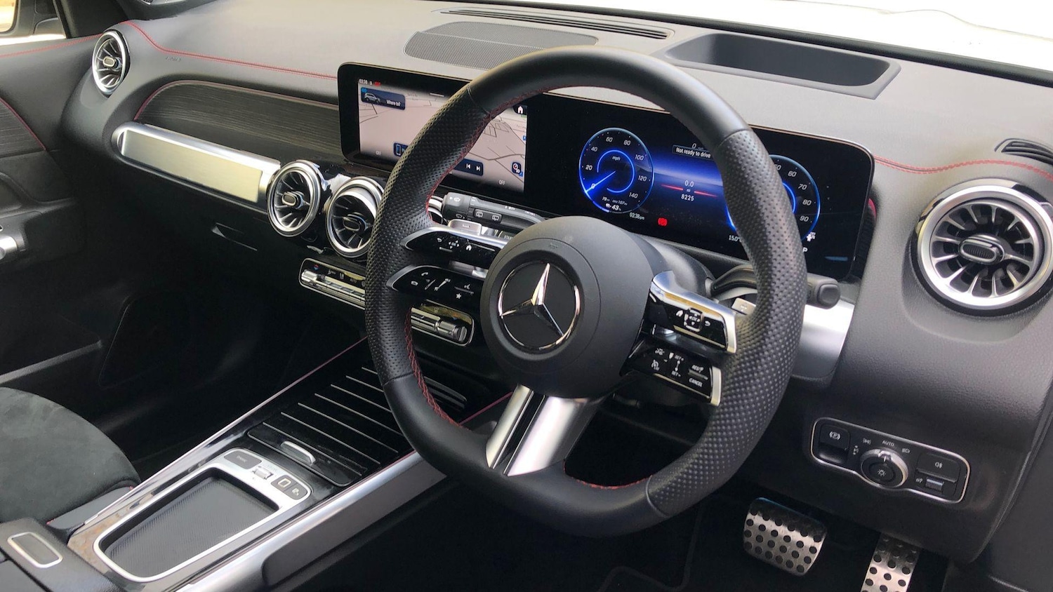 Used Mercedes-Benz EQB 2024 for sale - 76413464: Photo 3