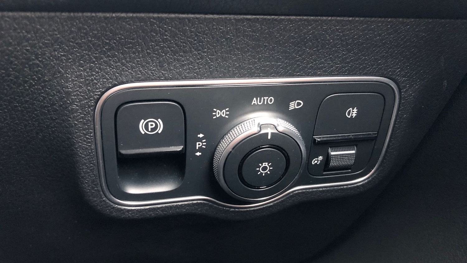 Used Mercedes-Benz EQB 2024 for sale - 76413464: Photo 40