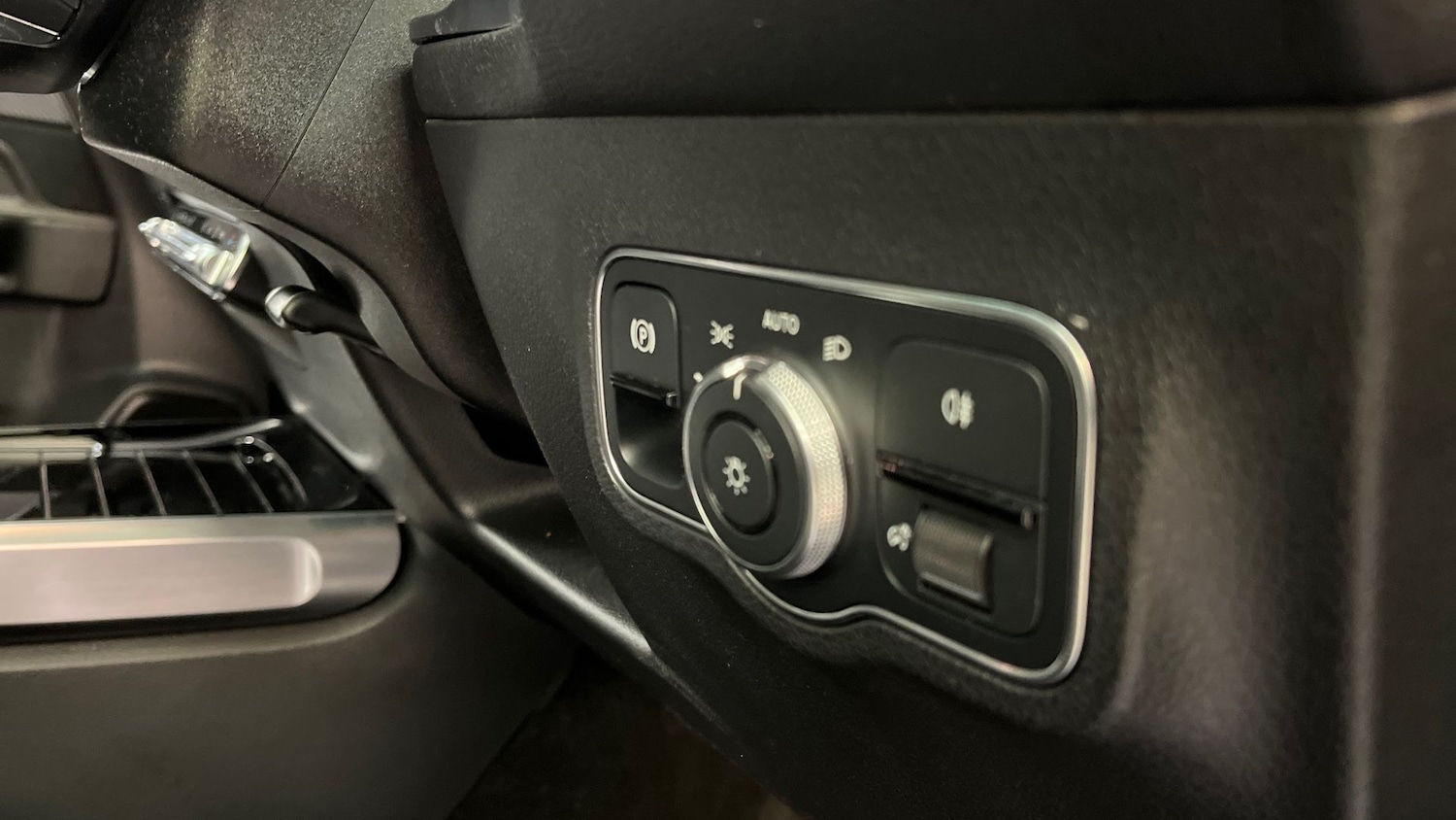 Used Mercedes-Benz GLB 2024 for sale - 77064354: Photo 31