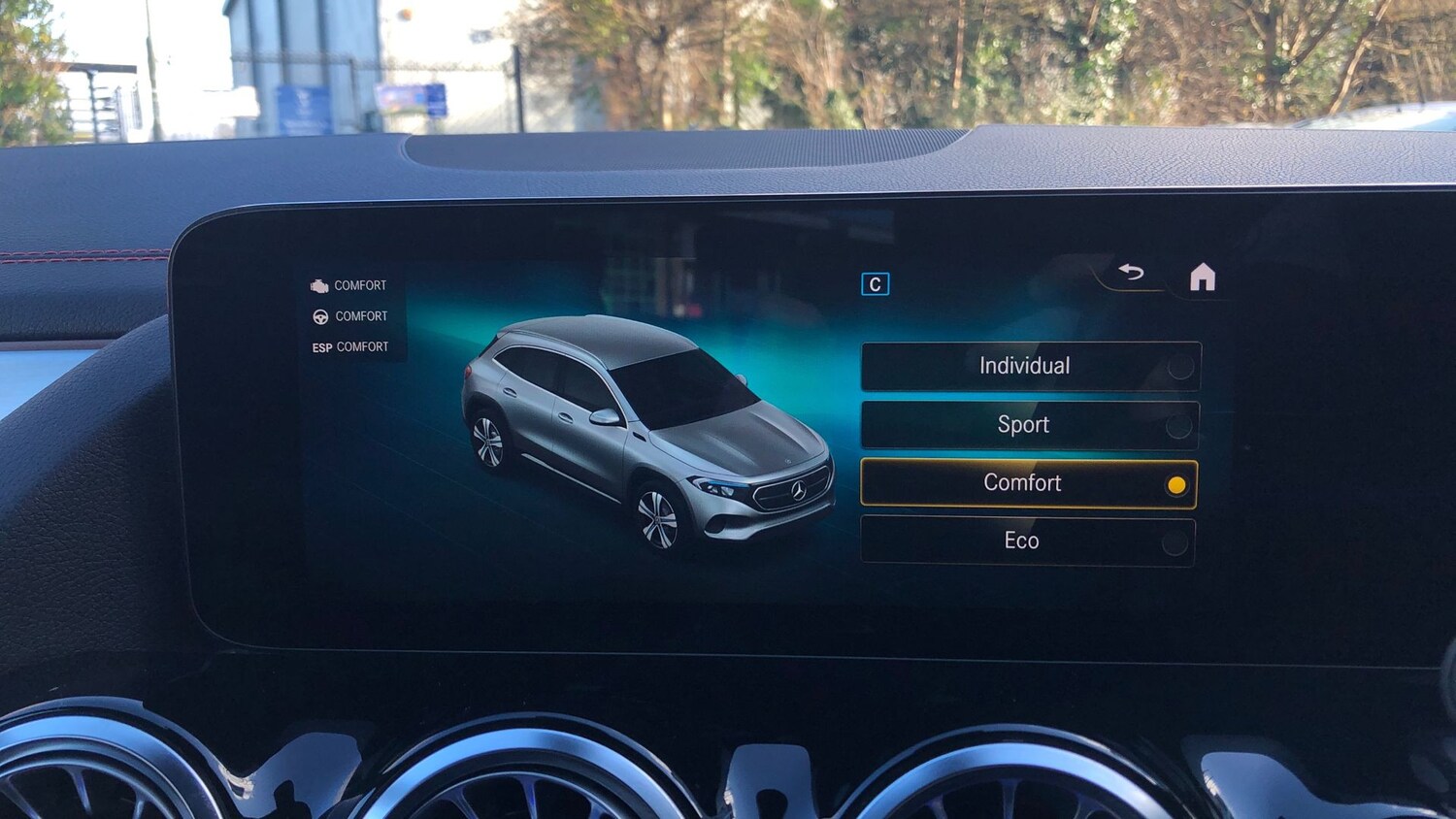 Used Mercedes-Benz EQA 2022 for sale - 77304802: Photo 25