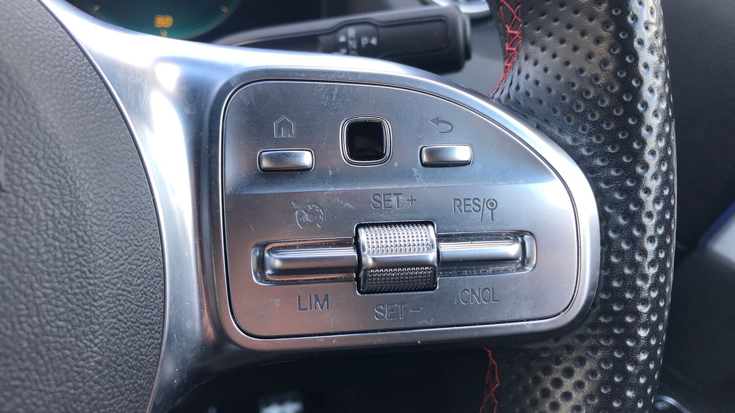 Used Mercedes-Benz EQA 2022 for sale - 77304802: Photo 37