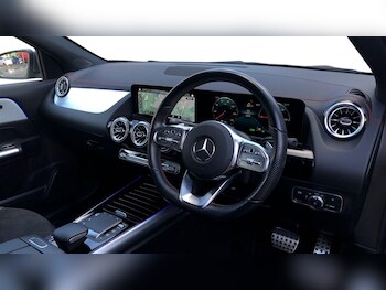 Used Mercedes-Benz EQA 2022 for sale - 77304802: Photo