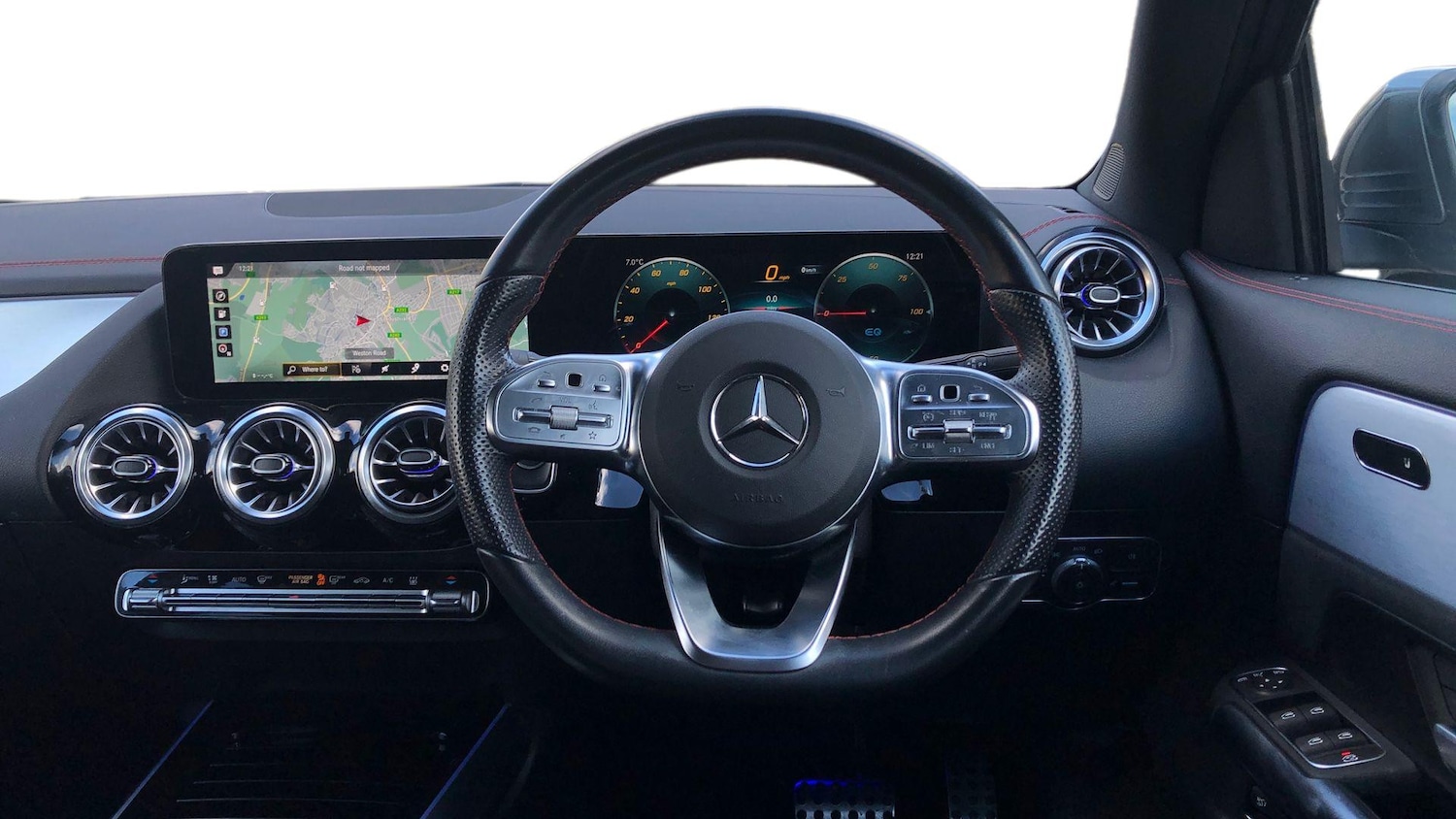 Used Mercedes-Benz EQA 2022 for sale - 77304802: Photo 9