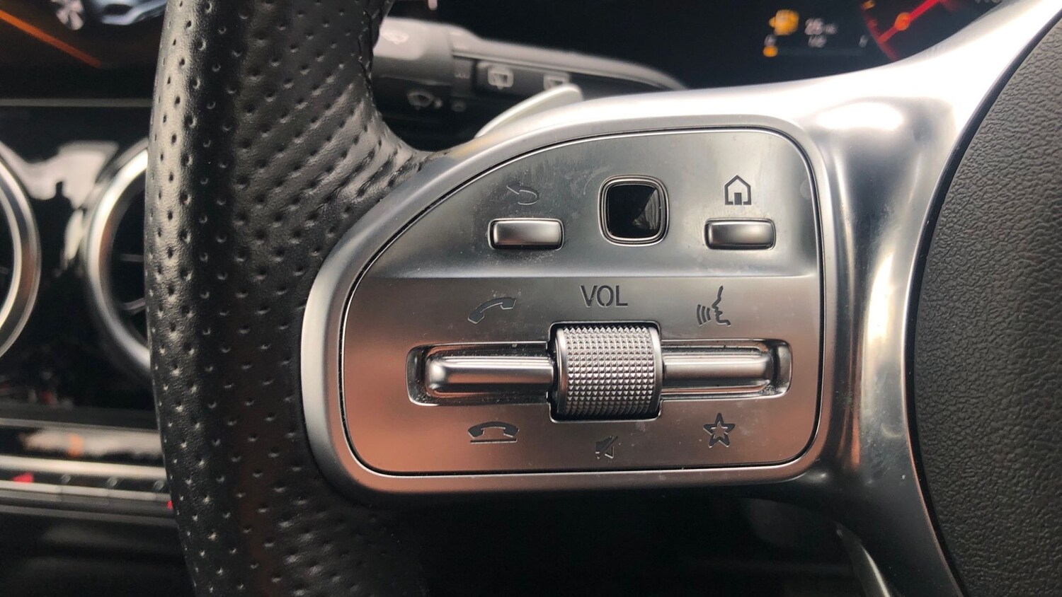 Used Mercedes-Benz GLA 2020 for sale - 76511169: Photo 19