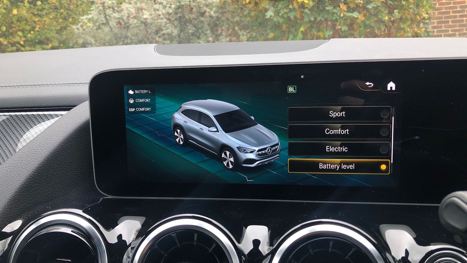 Used Mercedes-Benz GLA 2020 for sale - 76511169: Photo 32