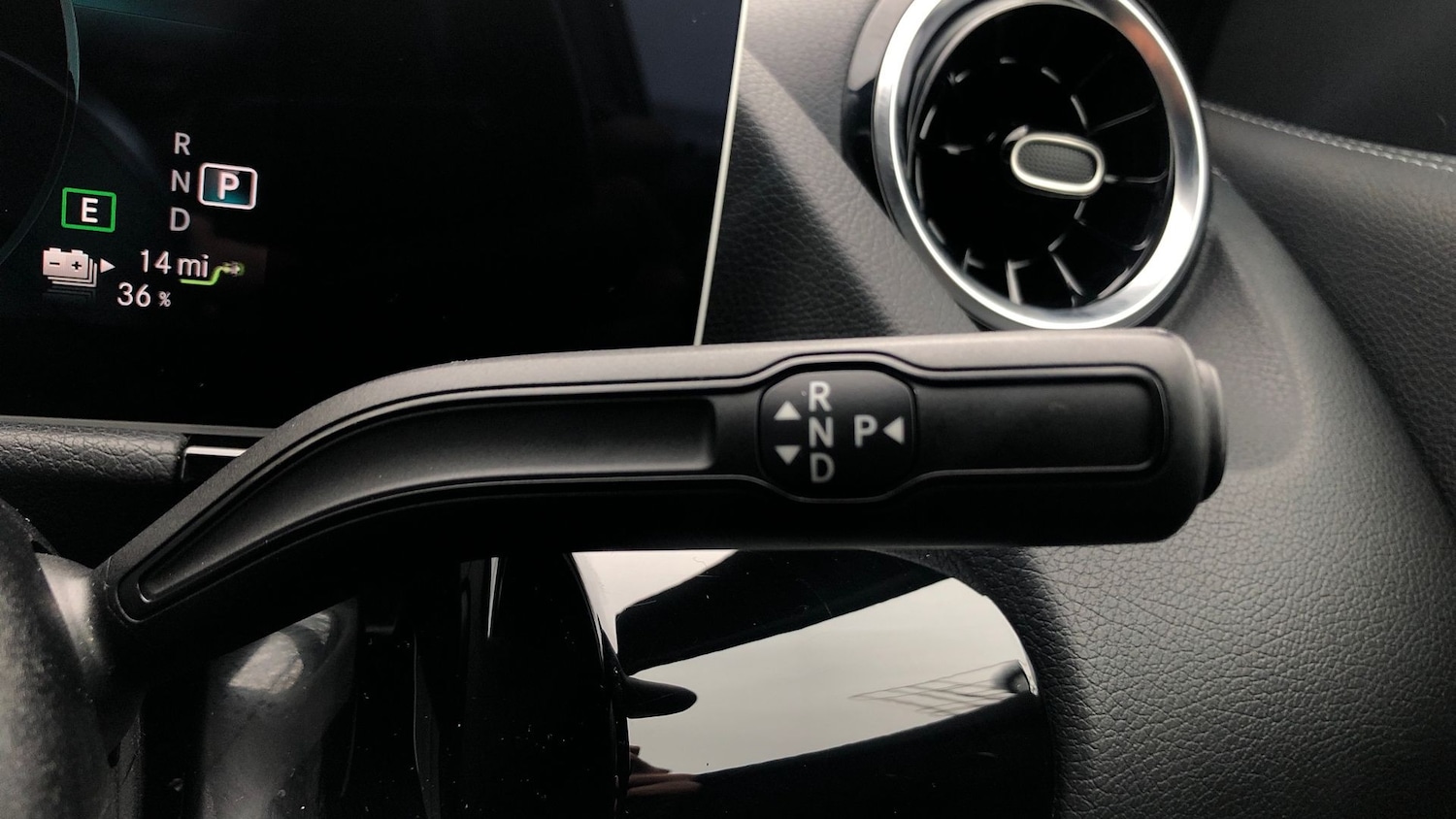 Used Mercedes-Benz GLA 2020 for sale - 76511169: Photo 40