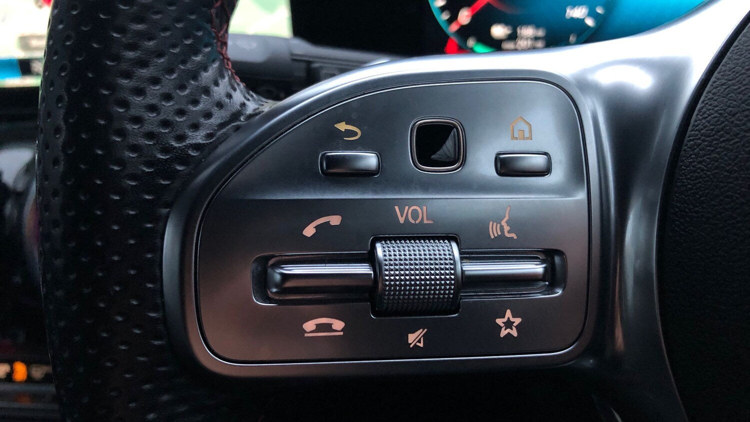 Used Mercedes-Benz EQA 2021 for sale - 76951502: Photo 19