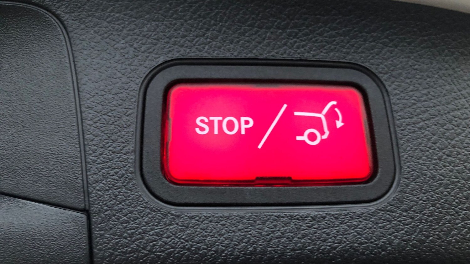 Used Mercedes-Benz EQA 2021 for sale - 76951502: Photo 21