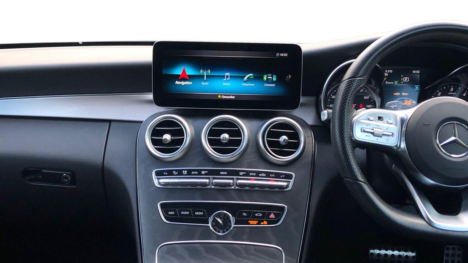 Used Mercedes-Benz C Class 2021 for sale - 76560219: Photo 10