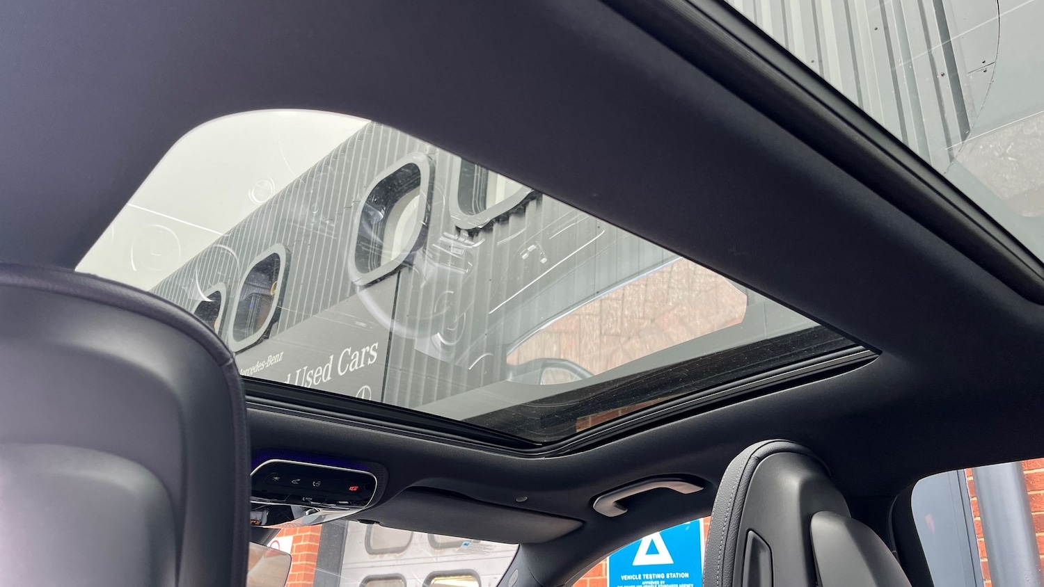 Used Mercedes-Benz C Class 2024 for sale - 76413664: Photo 27