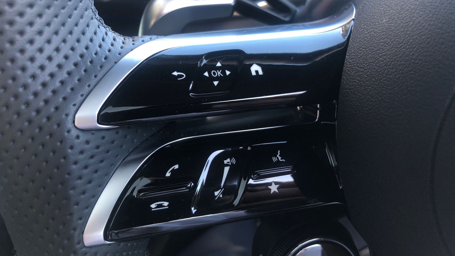 Used Mercedes-Benz AMG GT 2025 for sale - 76413835: Photo 19