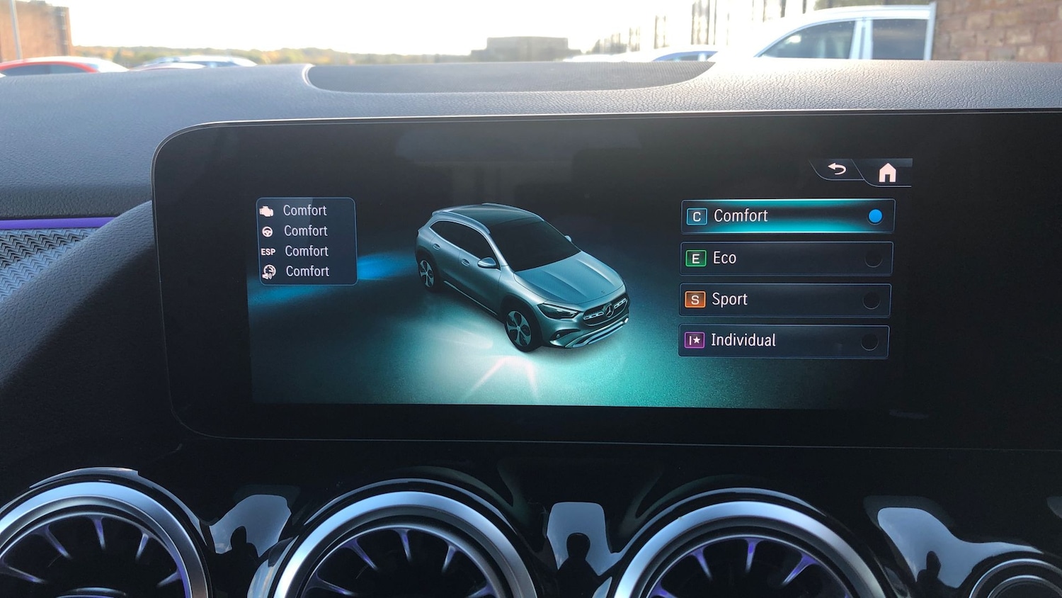 Used Mercedes-Benz GLA 2023 for sale - 76413560: Photo 24