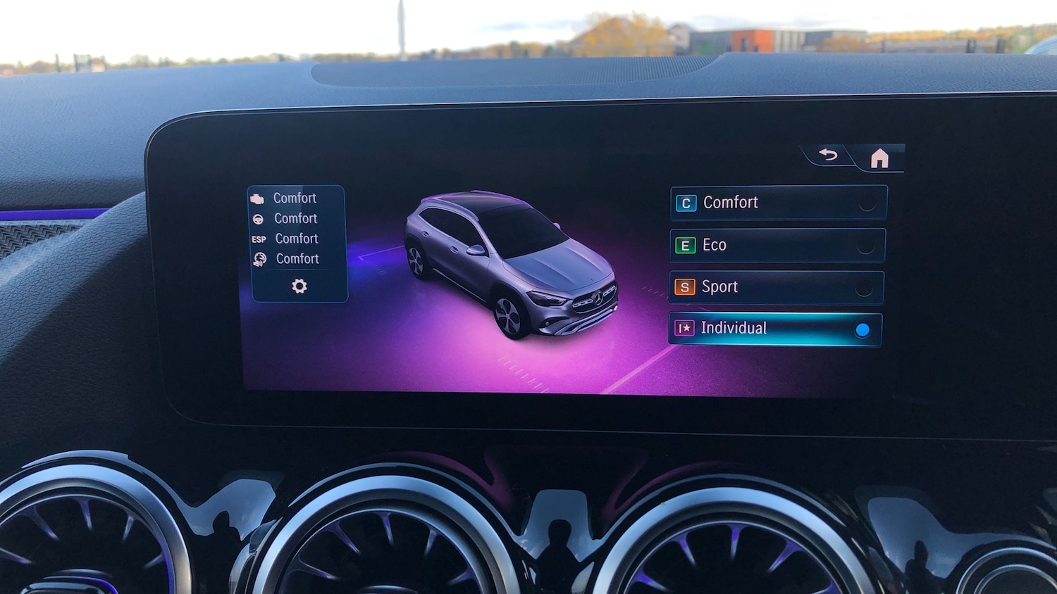 Used Mercedes-Benz GLA 2023 for sale - 76413560: Photo 27