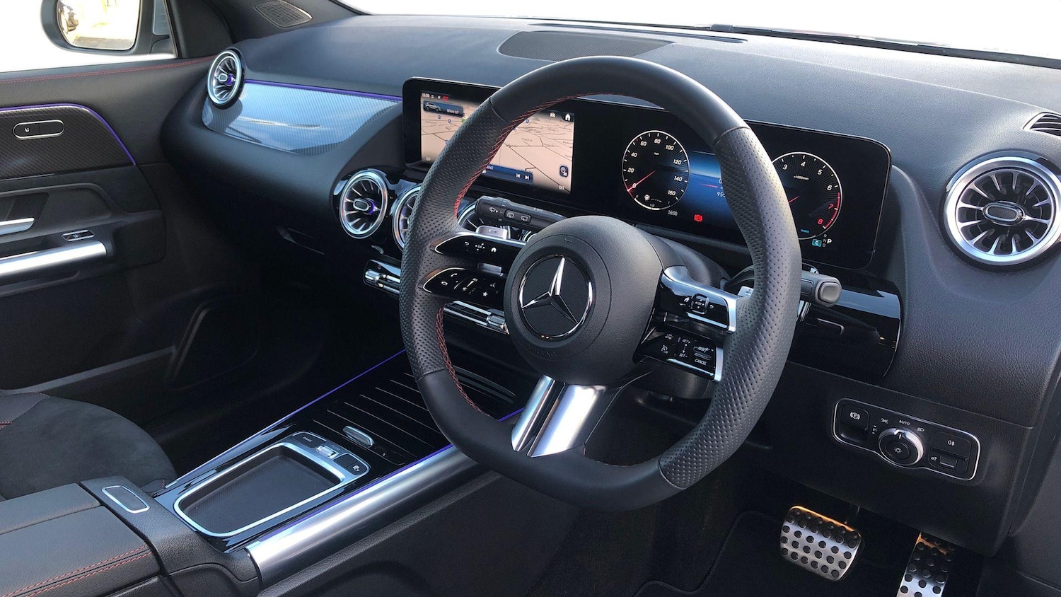 Used Mercedes-Benz GLA 2023 for sale - 76413560: Photo 3