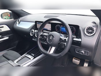 Used Mercedes-Benz GLA 2025 for sale - 77620415: Photo