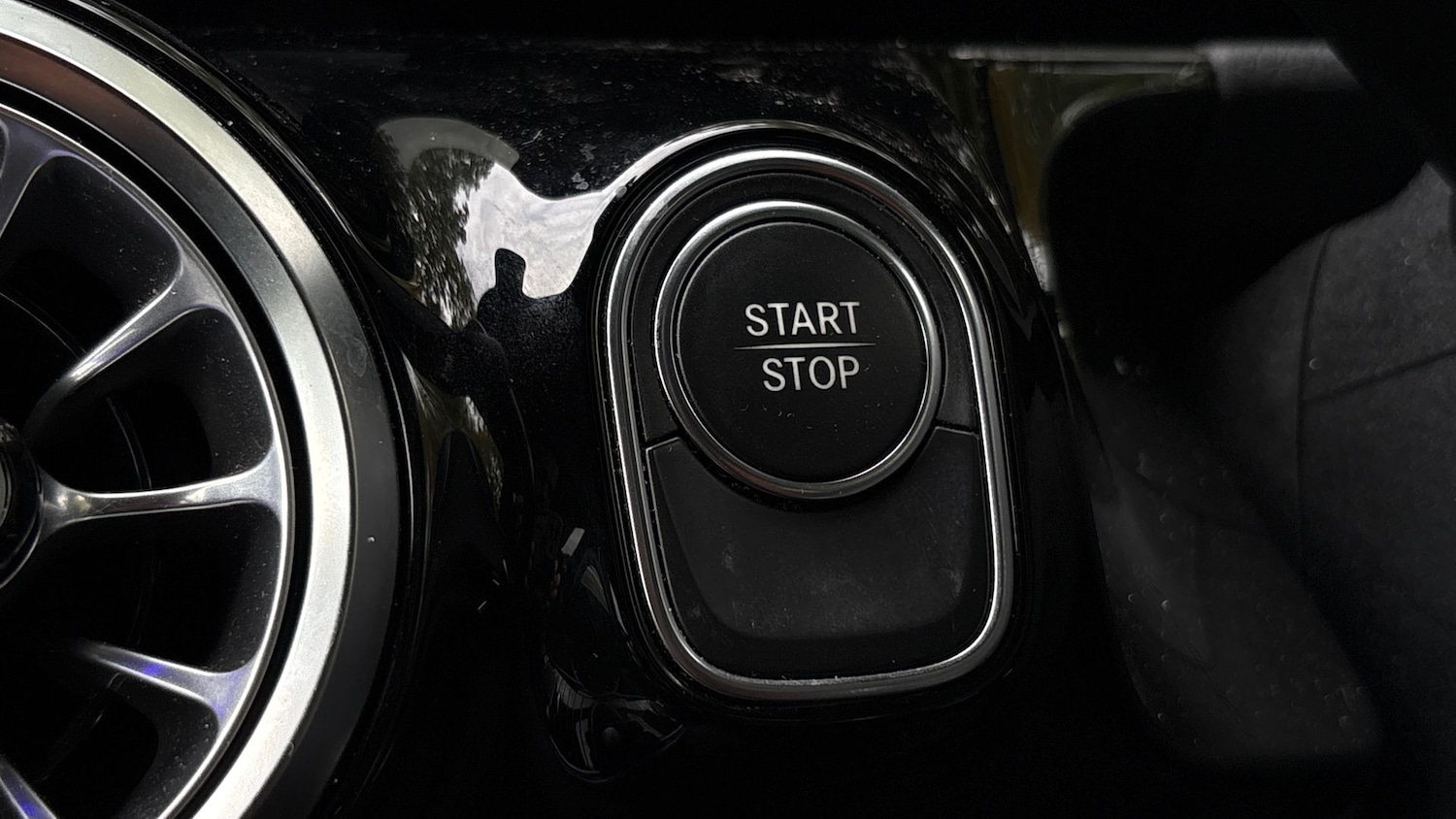 Used Mercedes-Benz EQA 2022 for sale - 76413727: Photo 32