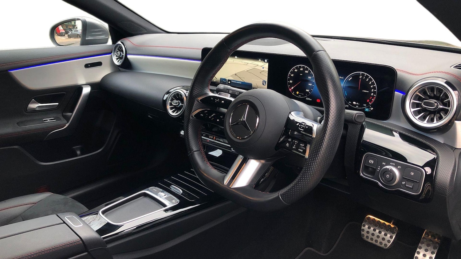 Used Mercedes-Benz CLA 2024 for sale - 76413450: Photo 3