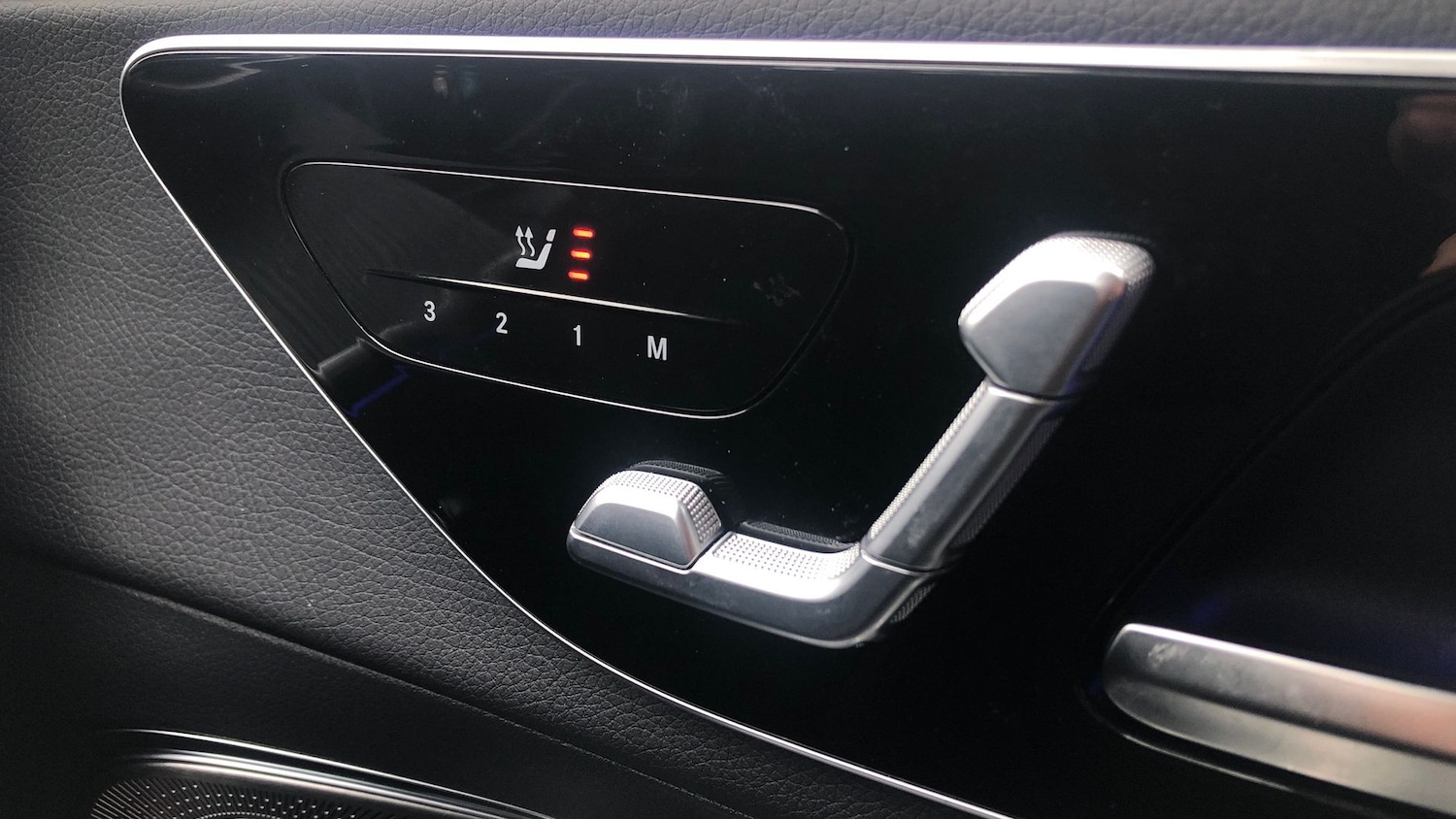 Used Mercedes-Benz GLC 2023 for sale - 76911490: Photo 24