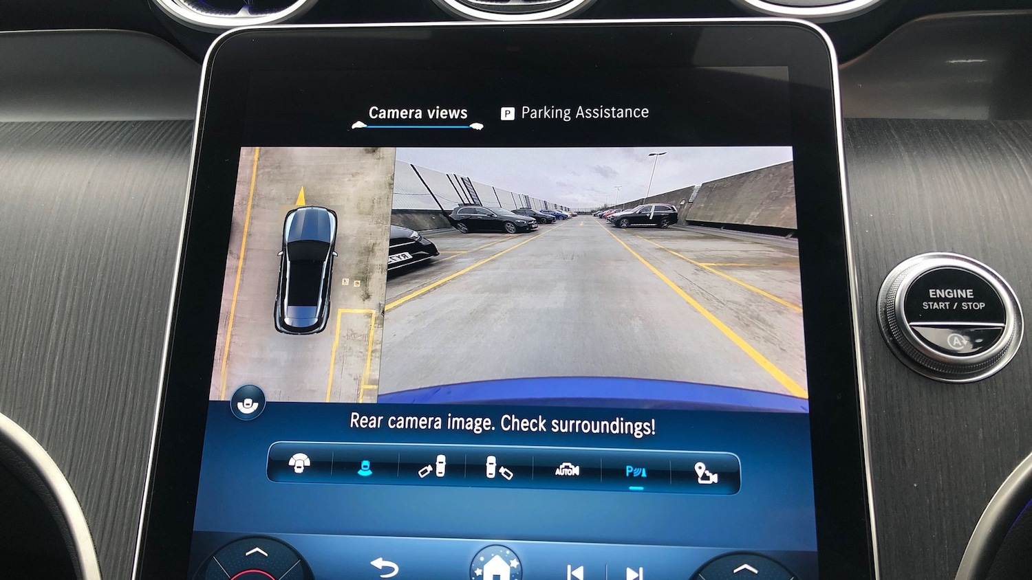 Used Mercedes-Benz GLC 2023 for sale - 76911490: Photo 32