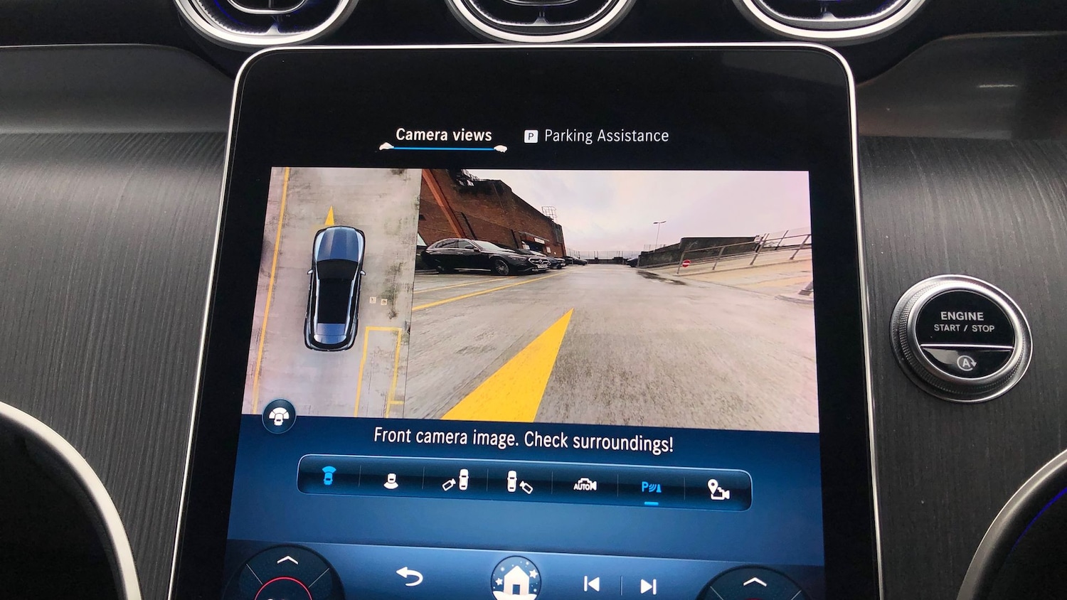 Used Mercedes-Benz GLC 2023 for sale - 76911490: Photo 34