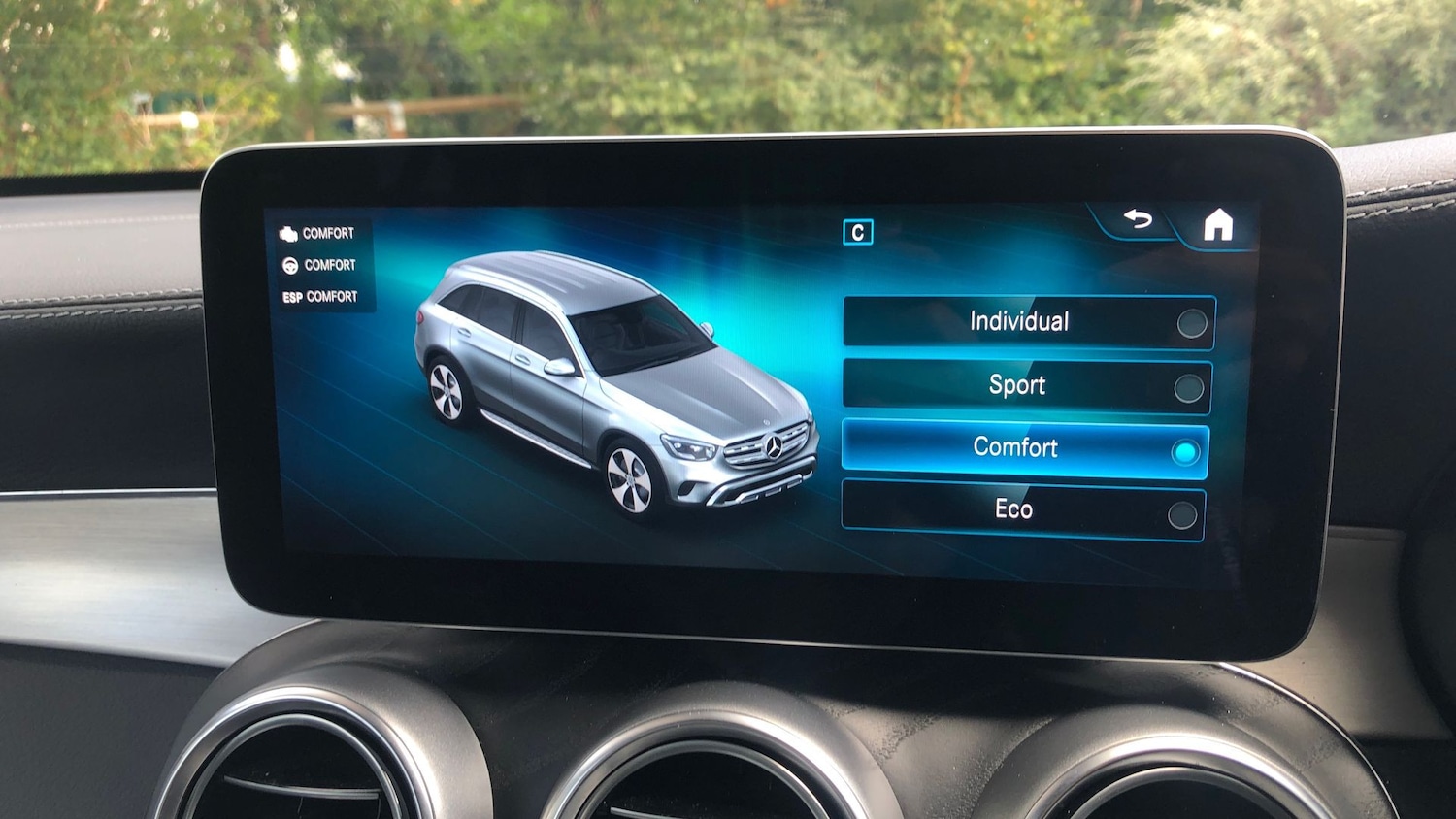 Used Mercedes-Benz GLC 2021 for sale - 76413704: Photo 24