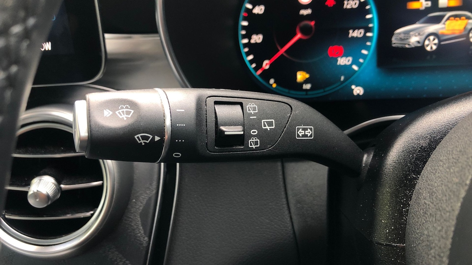 Used Mercedes-Benz GLC 2021 for sale - 76413704: Photo 31