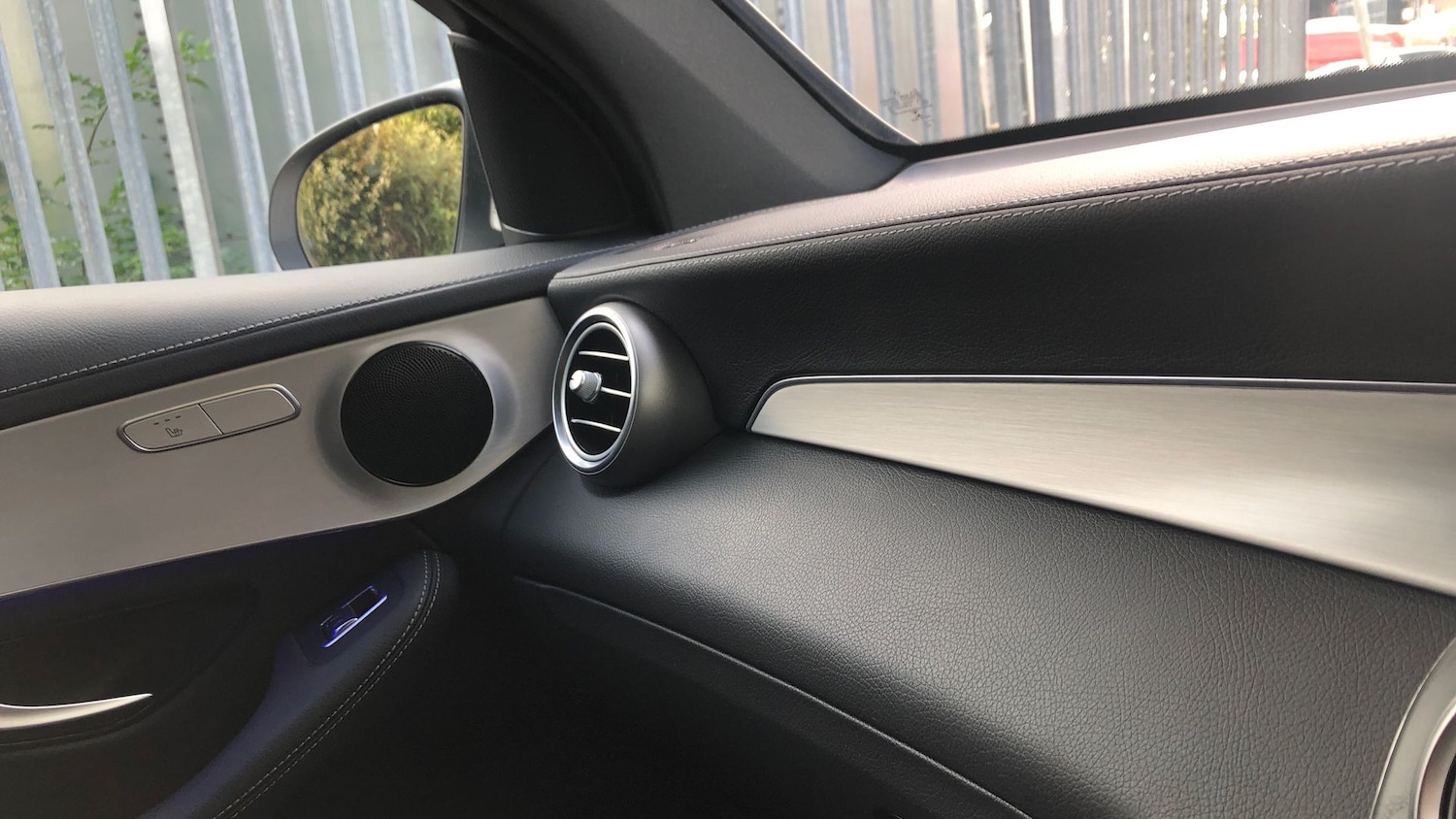 Used Mercedes-Benz GLC 2021 for sale - 76413704: Photo 40