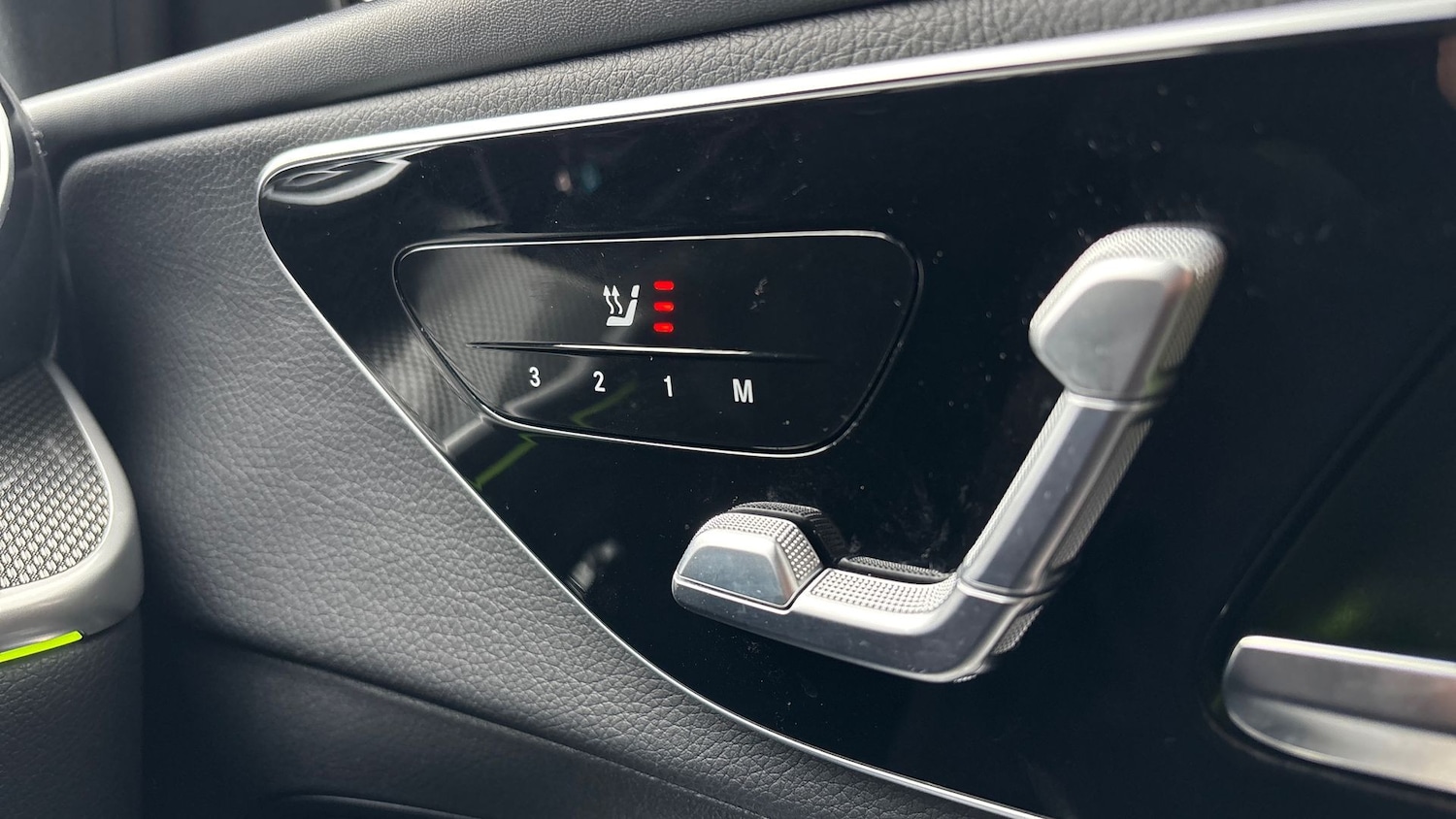 Used Mercedes-Benz GLC 2023 for sale - 77689415: Photo 22