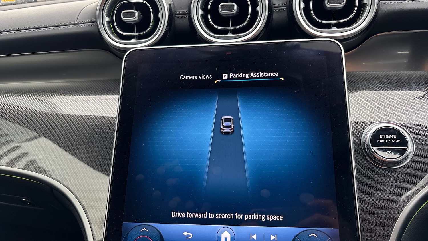 Used Mercedes-Benz GLC 2023 for sale - 77689415: Photo 33